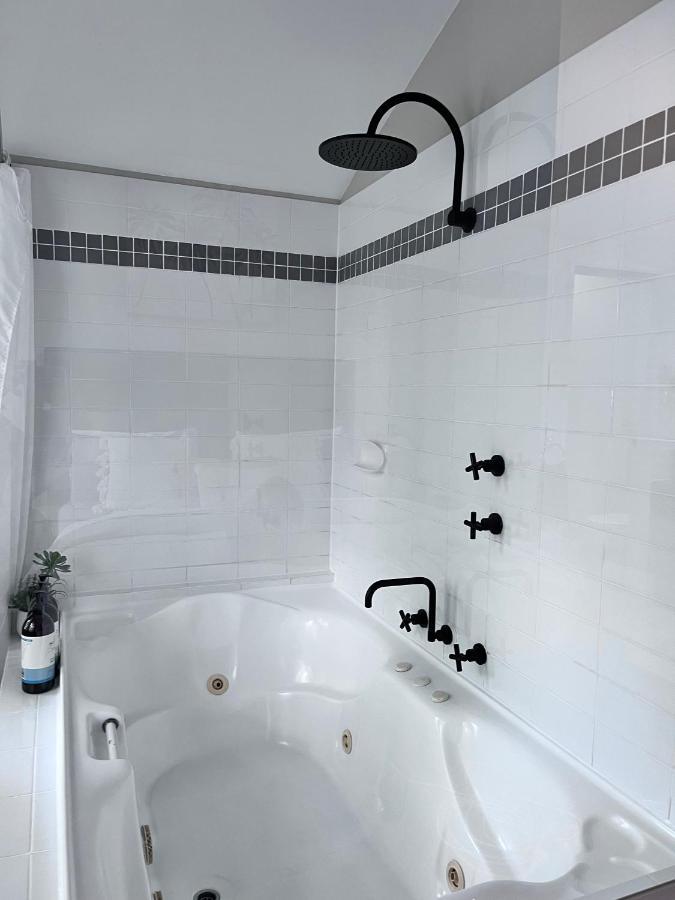 Margaret Forest Retreat Apartment 129 - Located Within Margaret Forest, In The Heart Of The Town Centre Of Margaret River, Spa Apartment! Luaran gambar